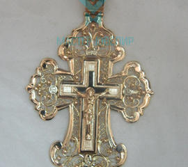 Ажурный крест из красного и белого золота на заказ